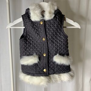 Little Girls Vest with Faux Fur 3T